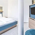 Hotel Bornmühle 4*
