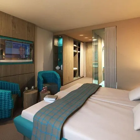 Bornmühle 4* Groß Nemerow